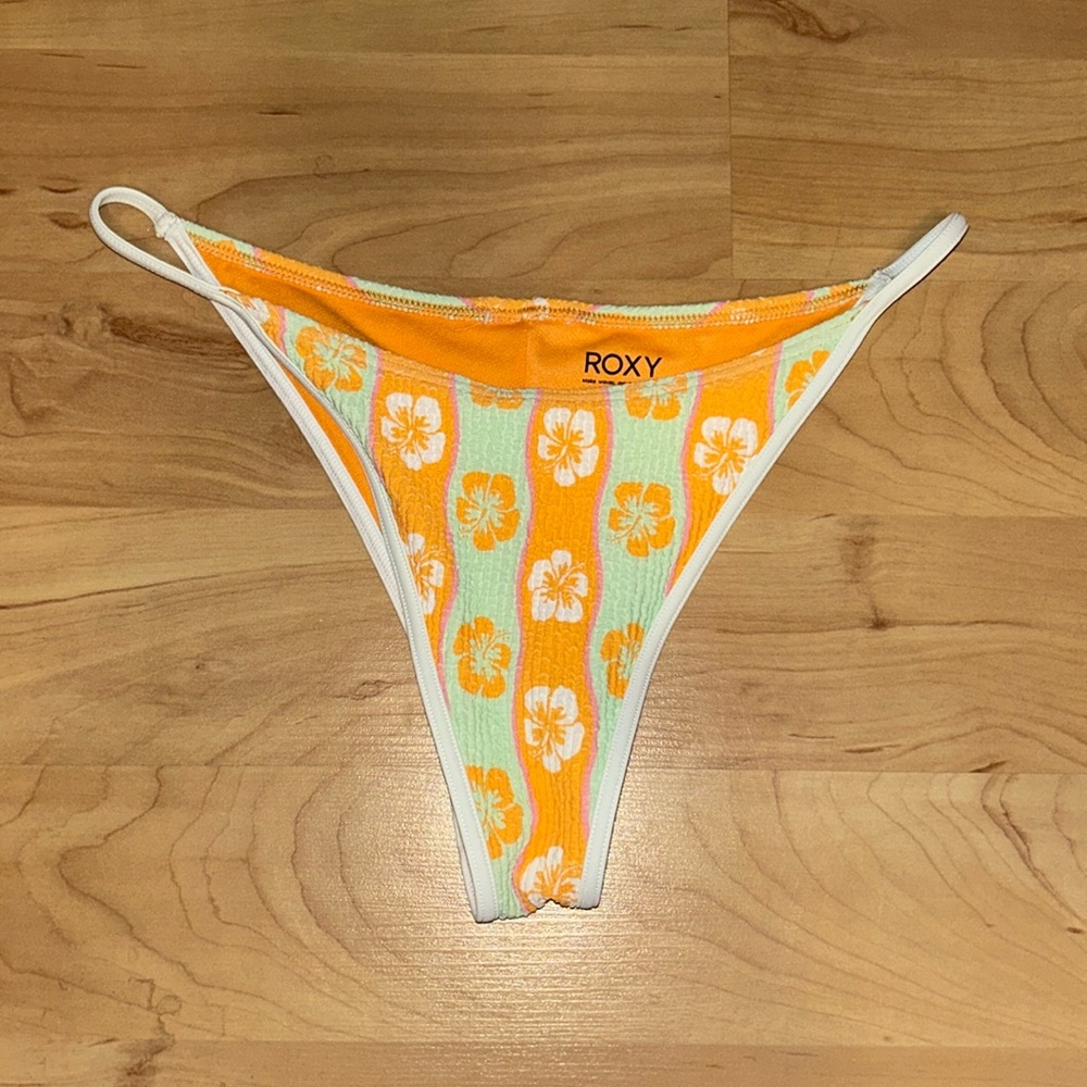 Roxy bikini bottom
